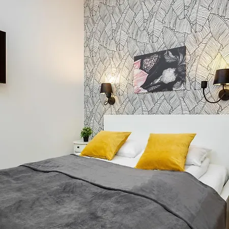 Warsaw Apartments *